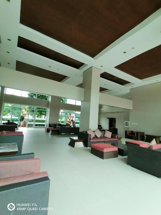 The Beacon Makati Staycation Suites Manila Kültér fotó