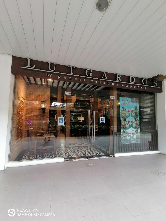 The Beacon Makati Staycation Suites Manila Kültér fotó